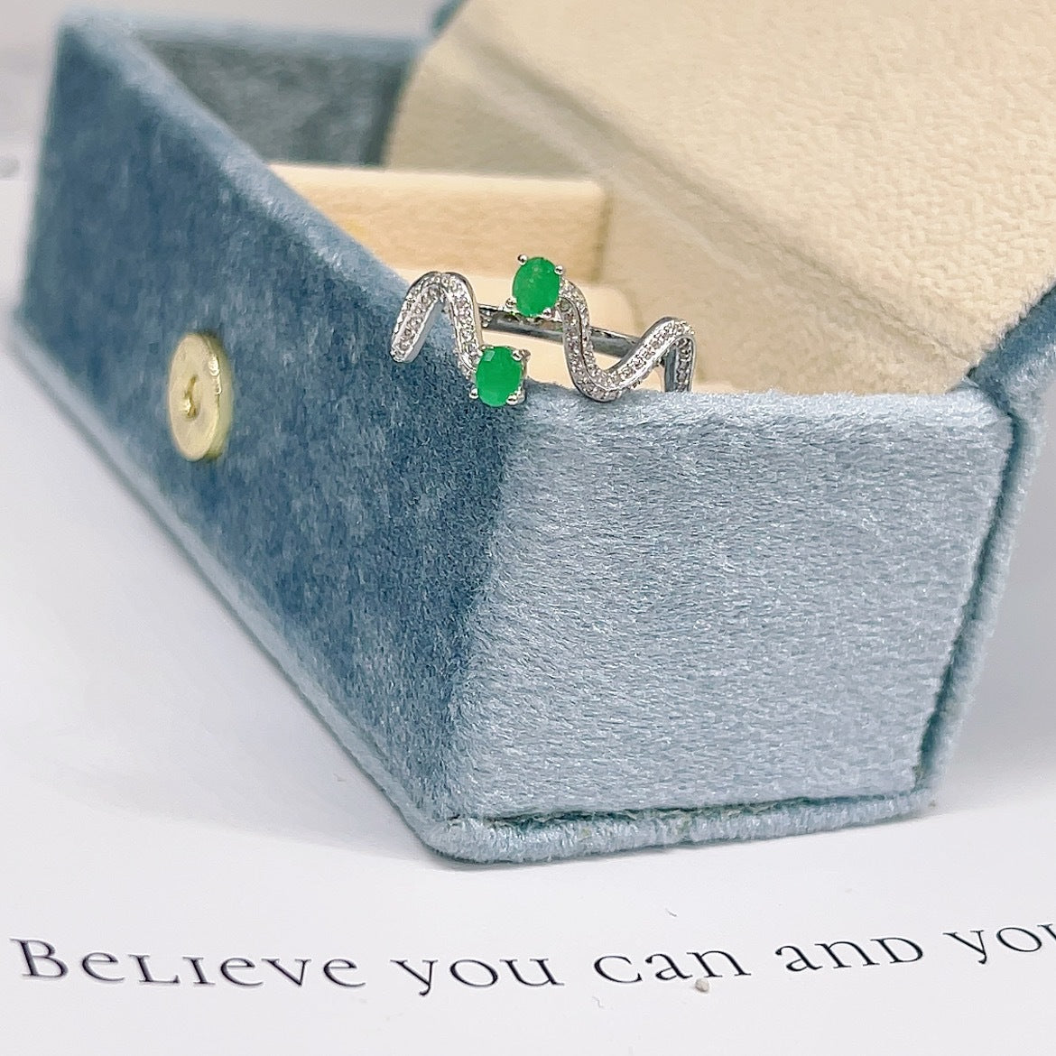 S925純銀戒指｜祖母綠